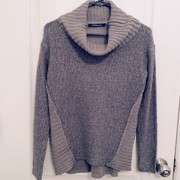 NWOT Turtleneck Sweater - Picture 1 of 1